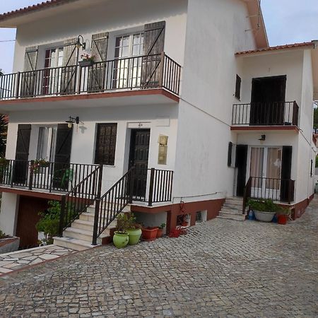 Lemos Family Beach House Назаре Екстериор снимка