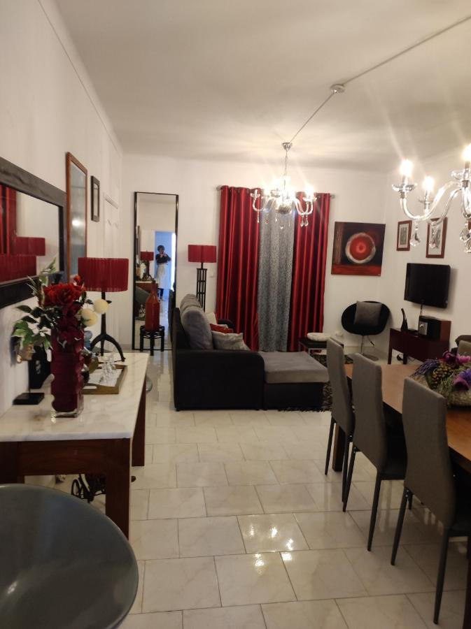 Lemos Family Beach House Назаре Екстериор снимка