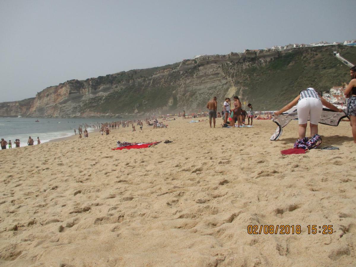 Lemos Family Beach House Назаре Екстериор снимка