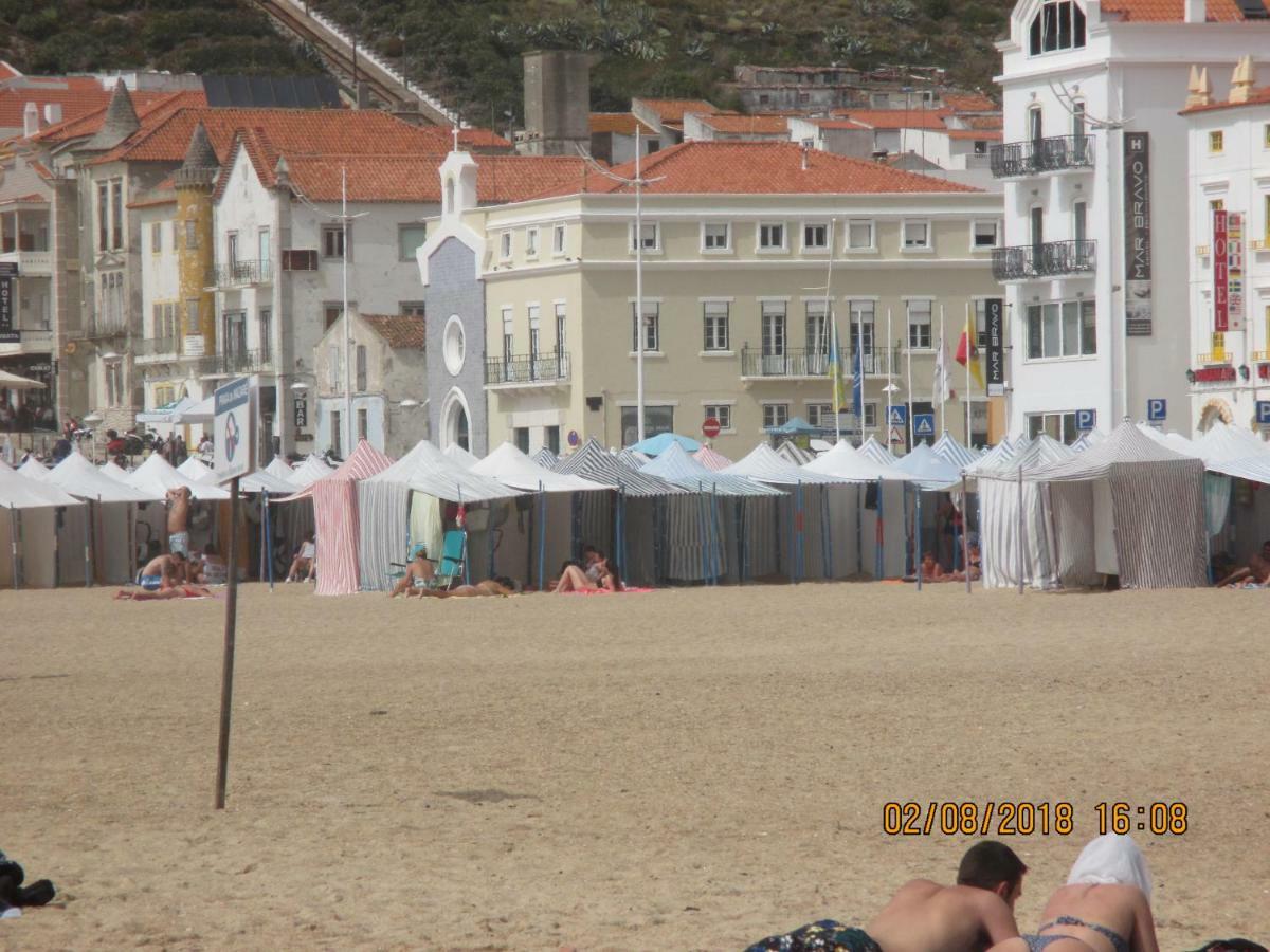 Lemos Family Beach House Назаре Екстериор снимка